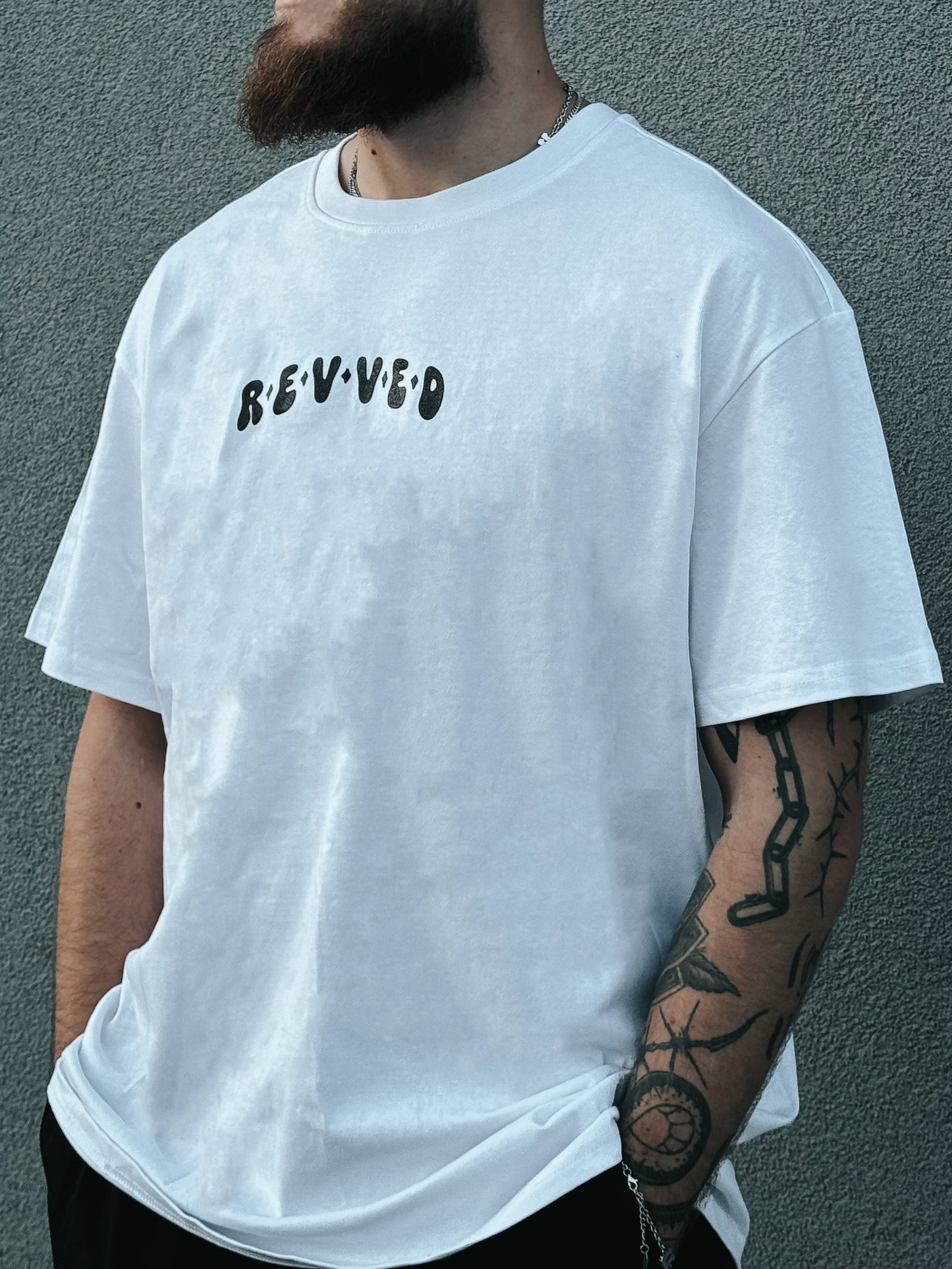 T-SHIRT "THE KAGE" BIAŁY
