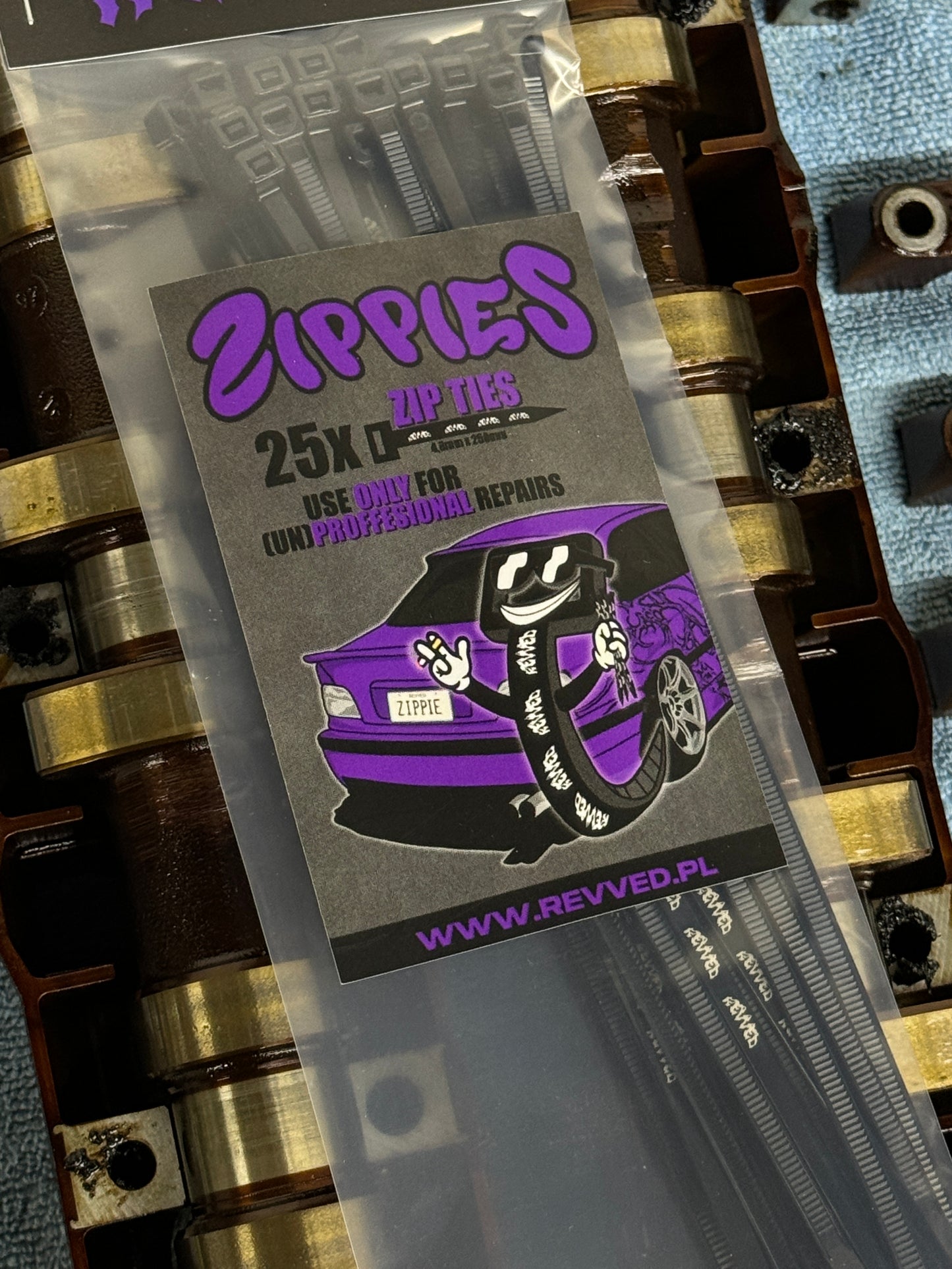 ZIPPIES - REVVED ZIP TIES