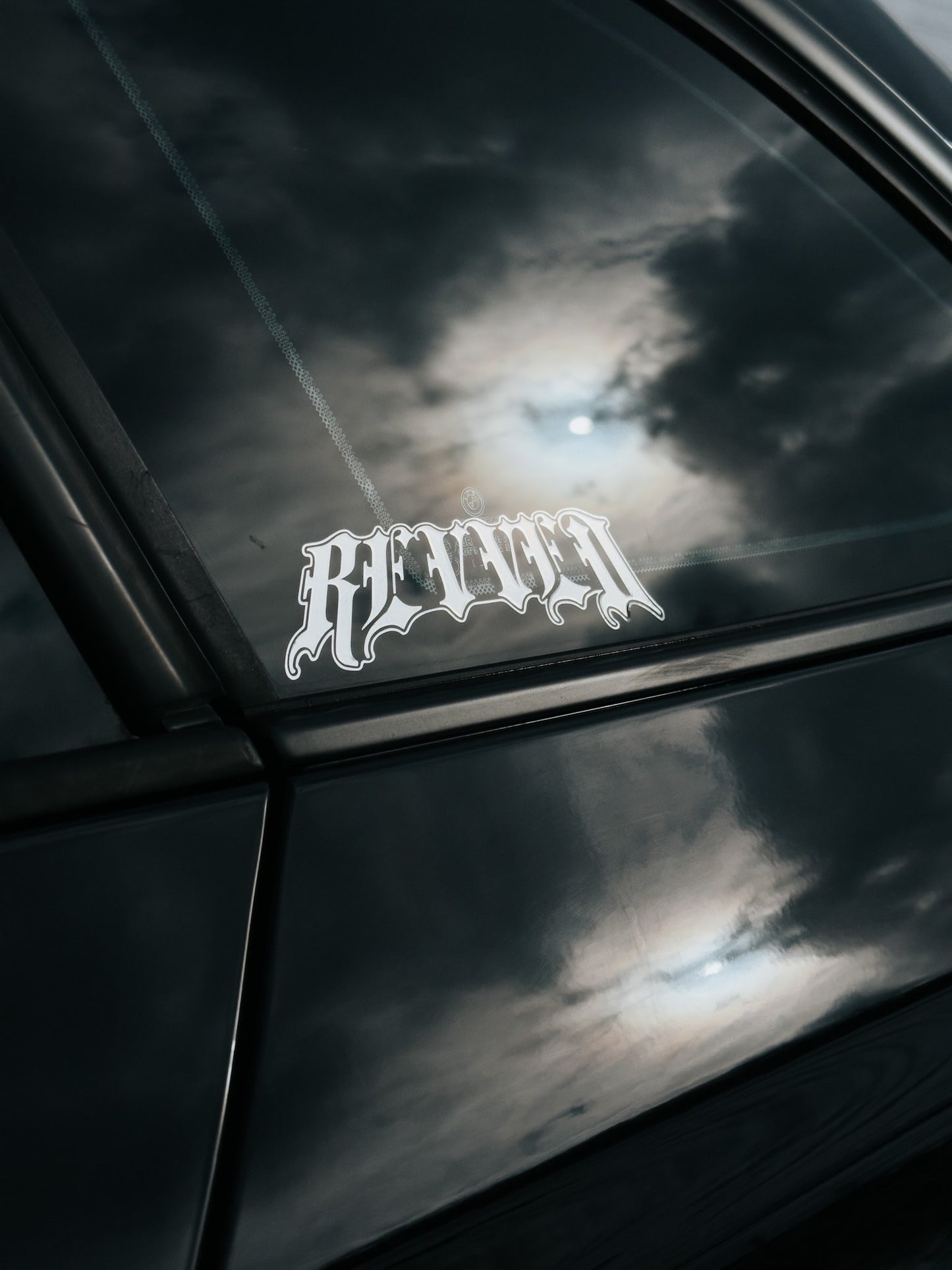 VANDAL DECAL