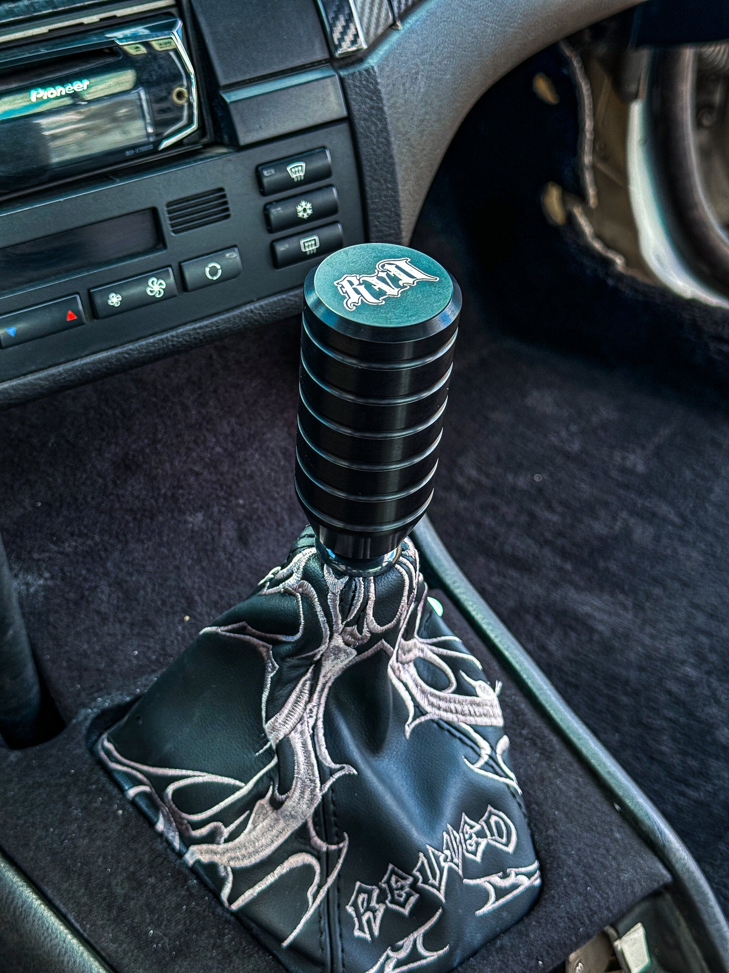 RVD SHIFT KNOB