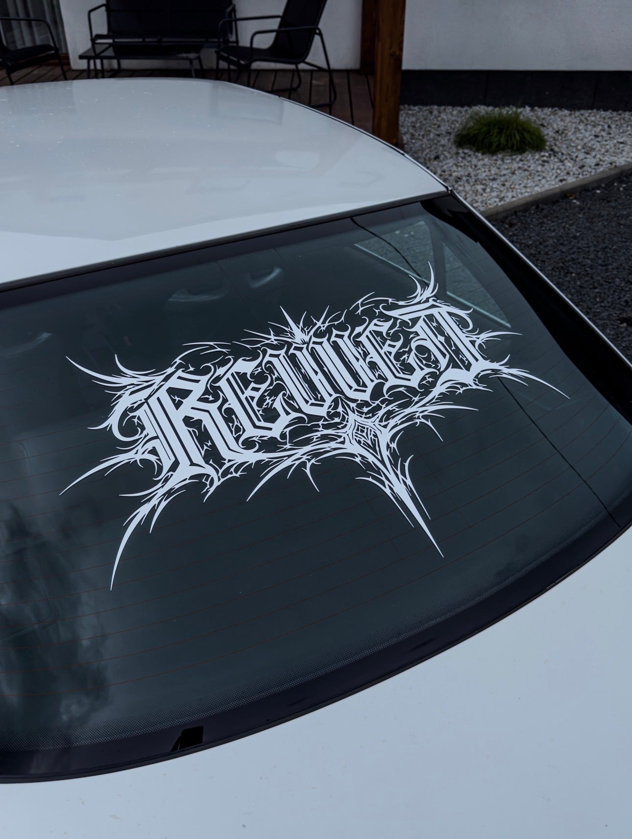 OUTRUN TRIBAL BANNER