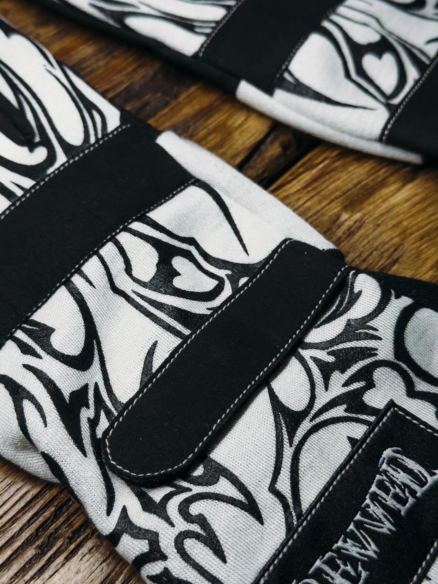 REVVED RACING GLOVES - WHITE