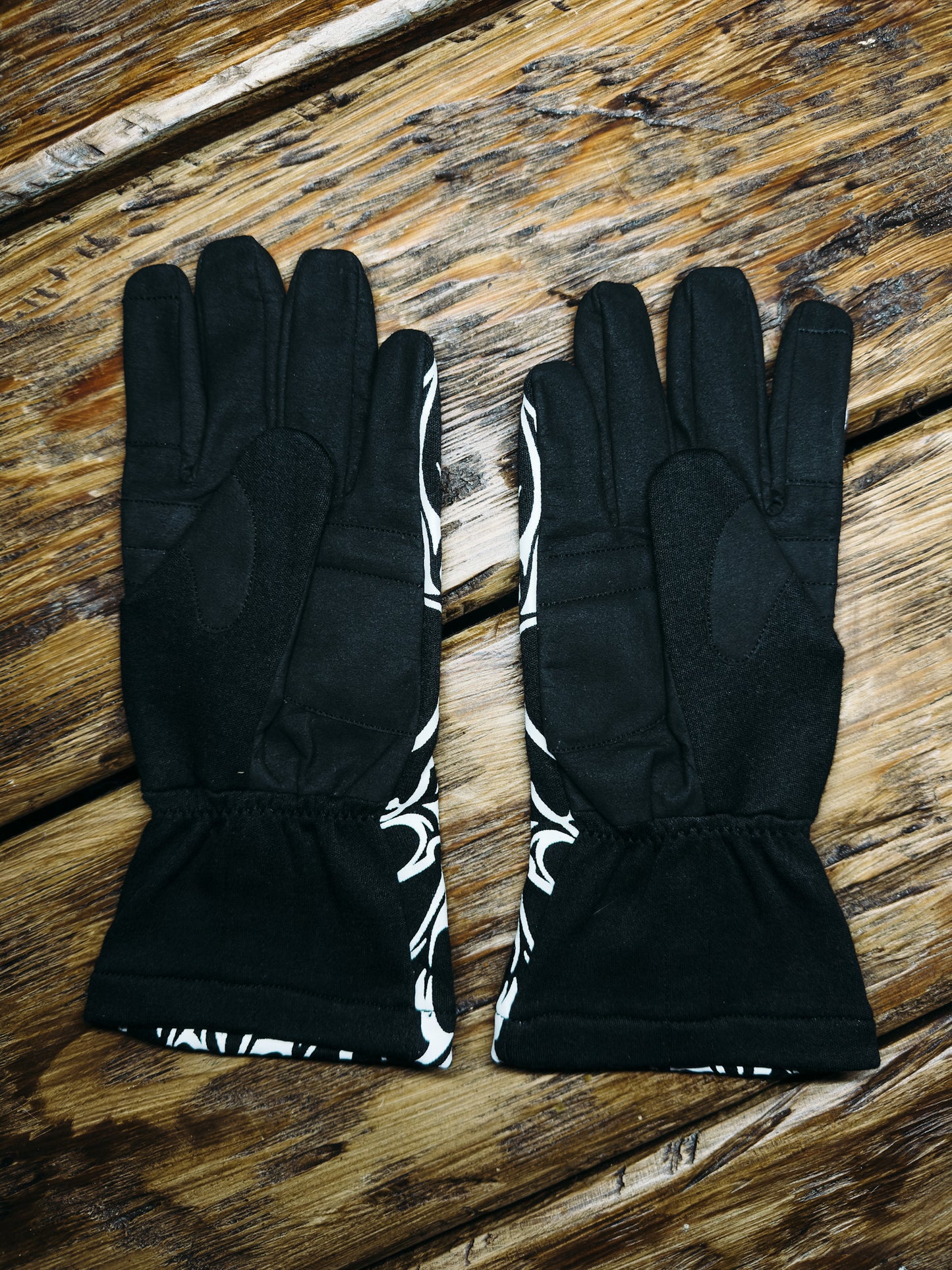REVVED RACING GLOVES - BLACK