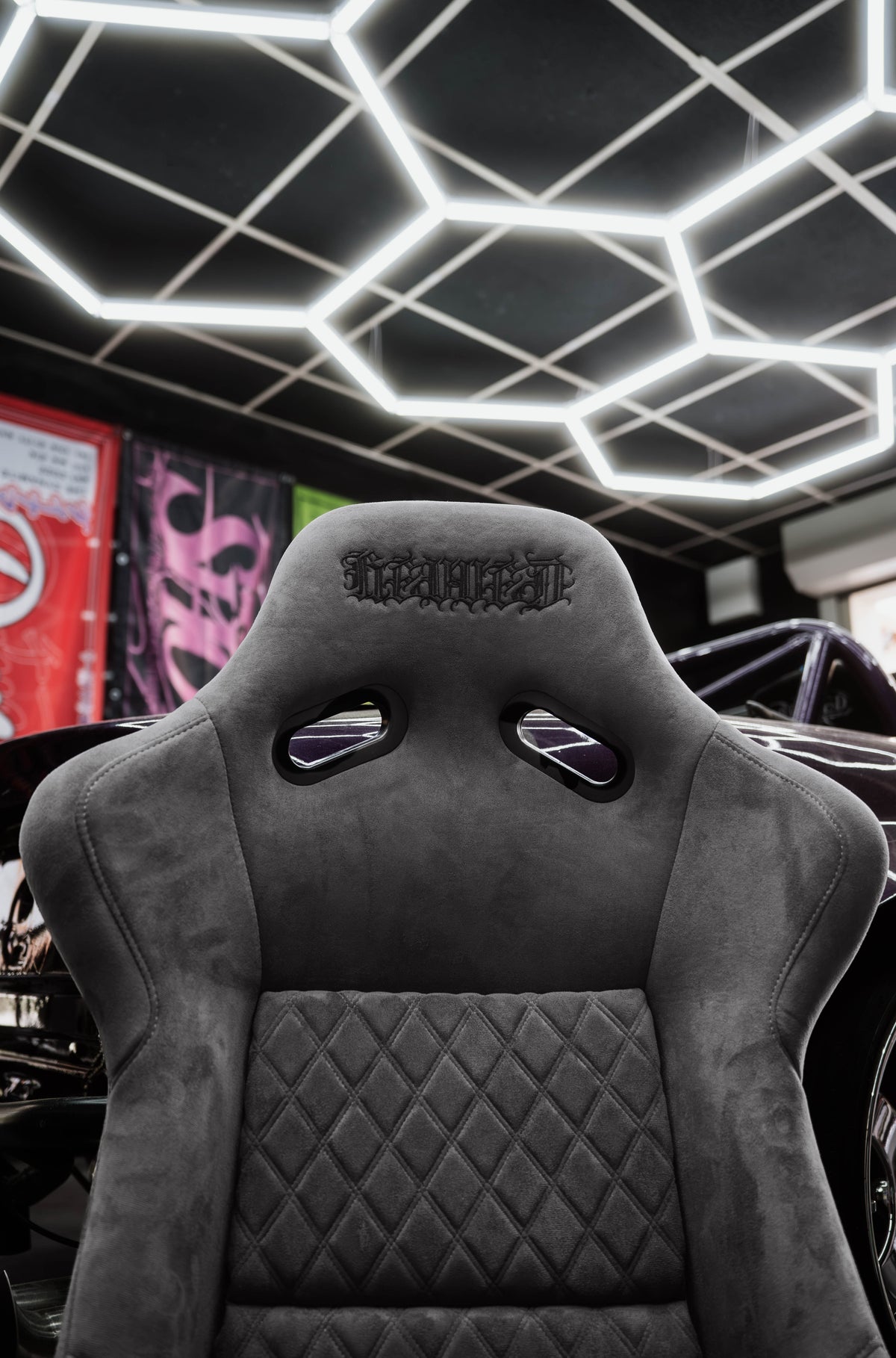 "SHADOW" FOTEL KUBEŁKOWY OUTRUN