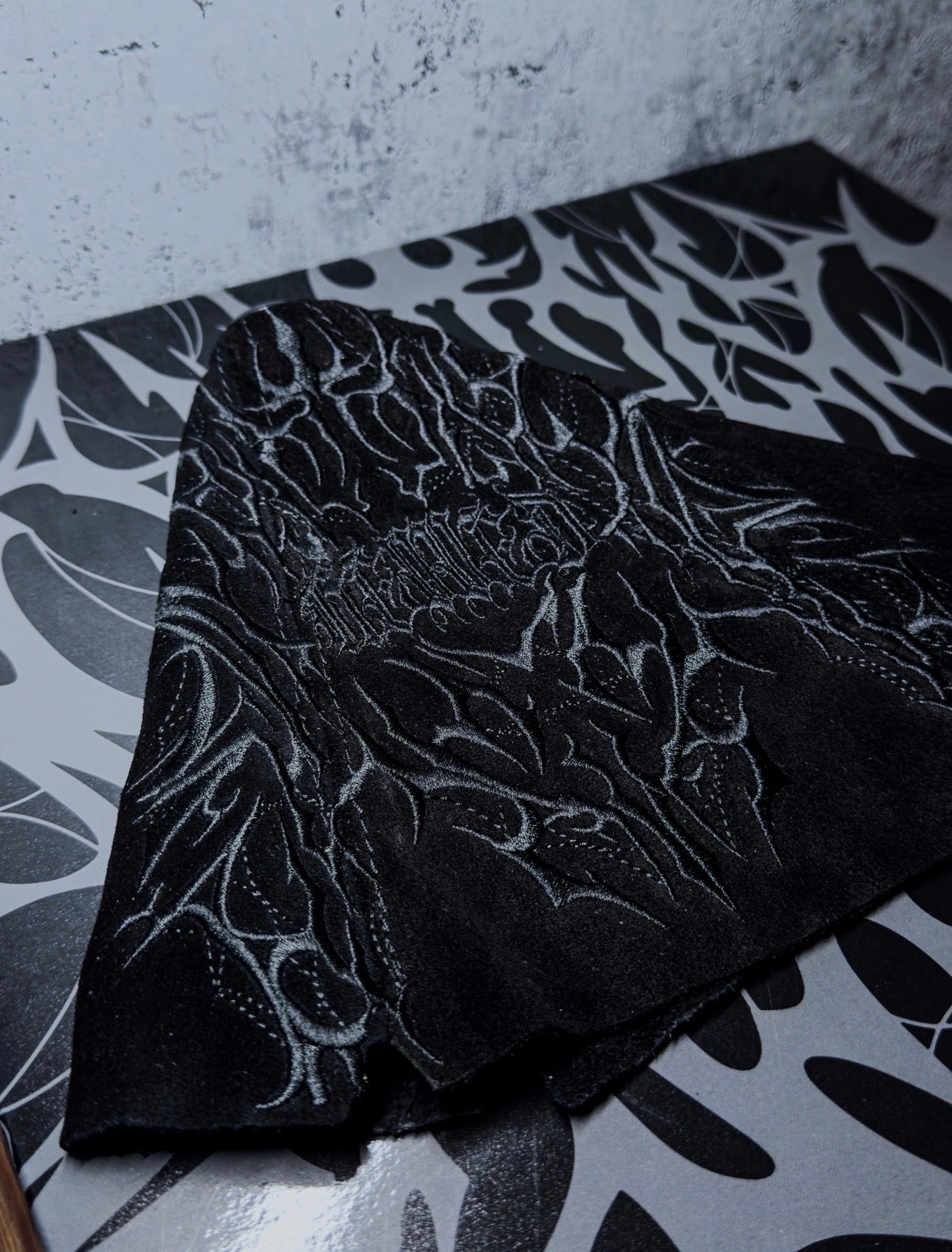 BLACK'ON'BLACK - OUTRUN SHIFT BOOT