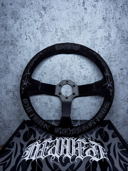 BLACK'ON'BLACK - OUTRUN STEERING WHEEL