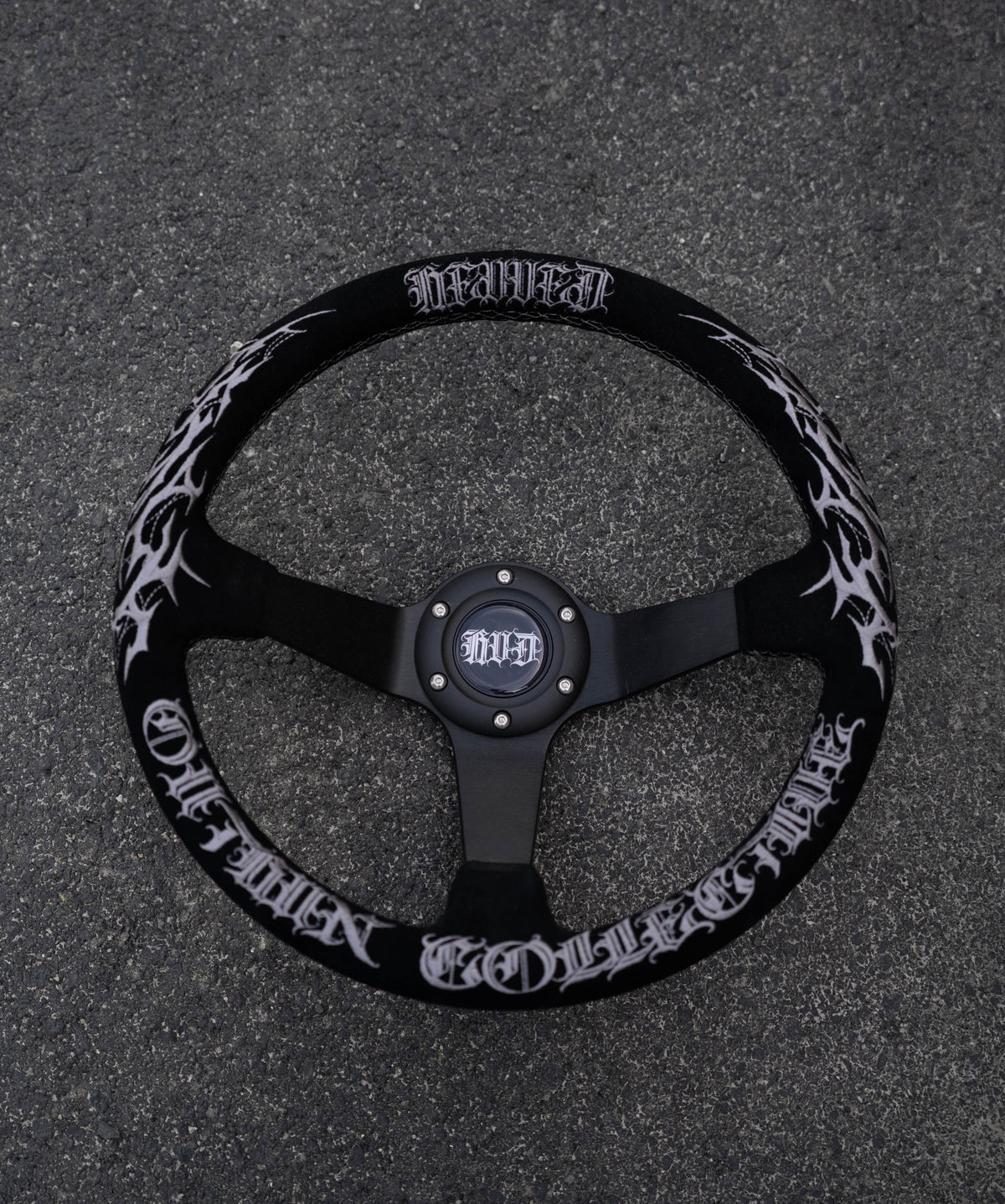 OUTRUN STEERING WHEEL - GREY EDITION
