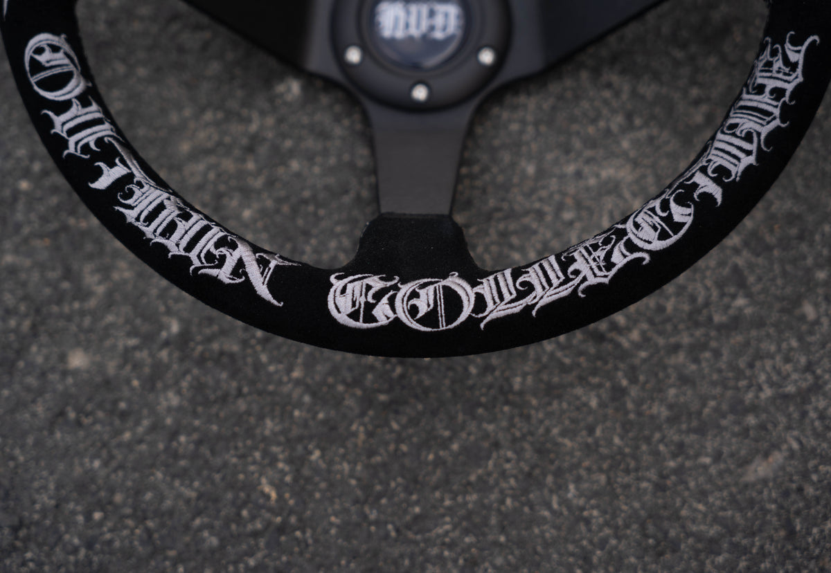 OUTRUN STEERING WHEEL - GREY EDITION